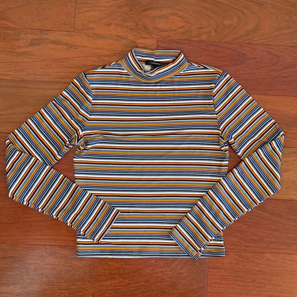 Forever 21 Striped Cropped Long Sleeve